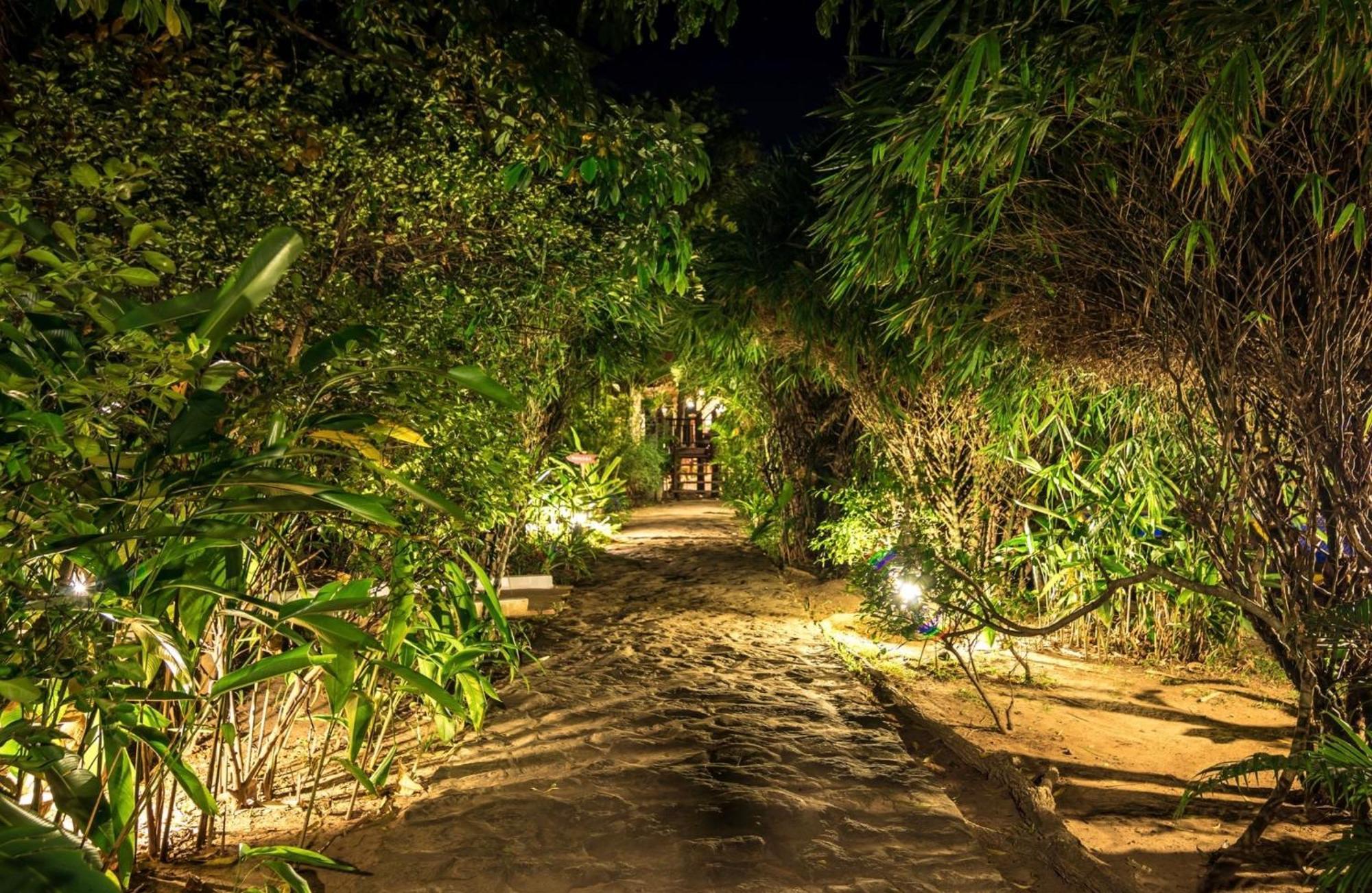Kâmpóng Thum Sambor Village Hotel מראה חיצוני תמונה