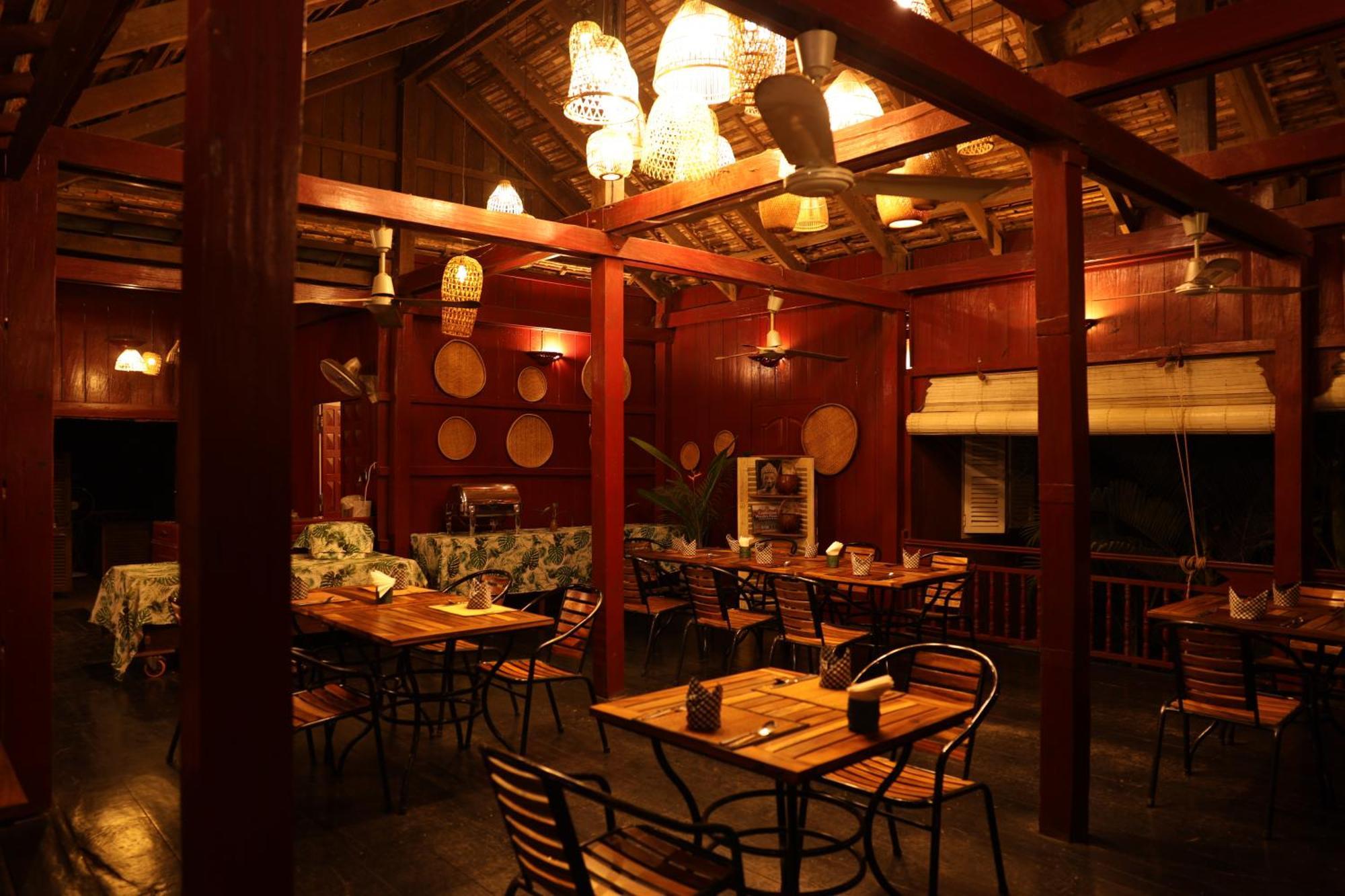 Kâmpóng Thum Sambor Village Hotel מראה חיצוני תמונה