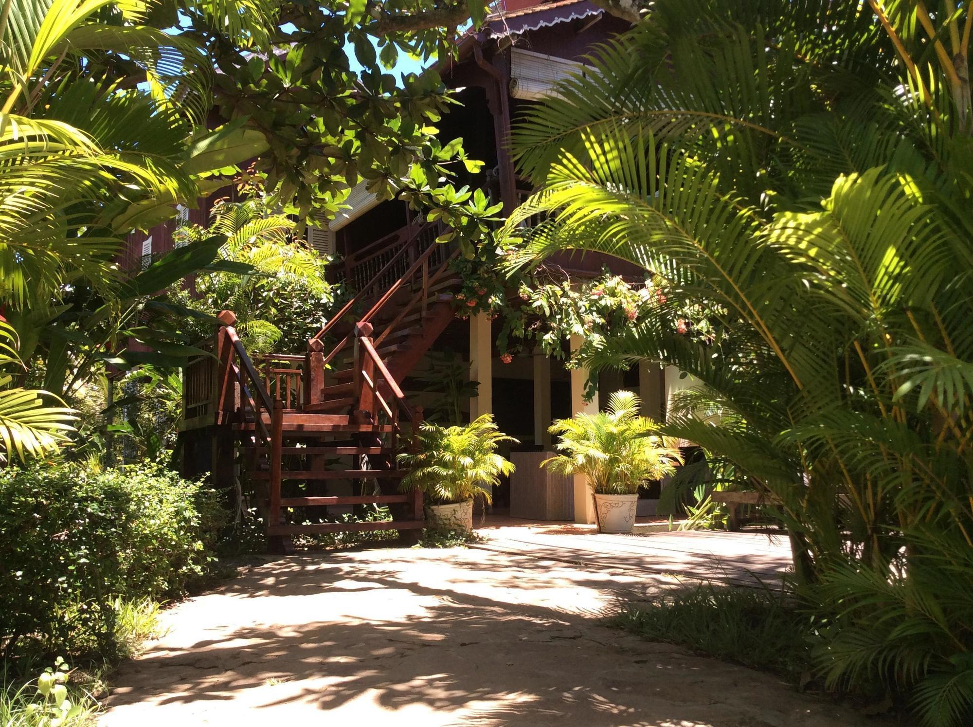 Kâmpóng Thum Sambor Village Hotel מראה חיצוני תמונה
